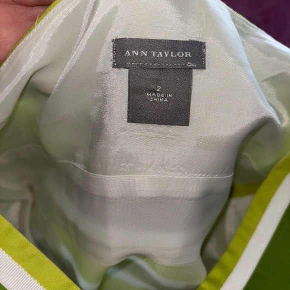 Ann Taylor size 2 dress Excellent condition! - Picture 7 of 8
